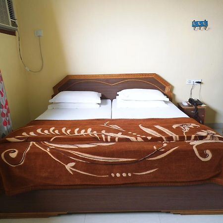 Hôtel City Centre à Agartala Extérieur photo