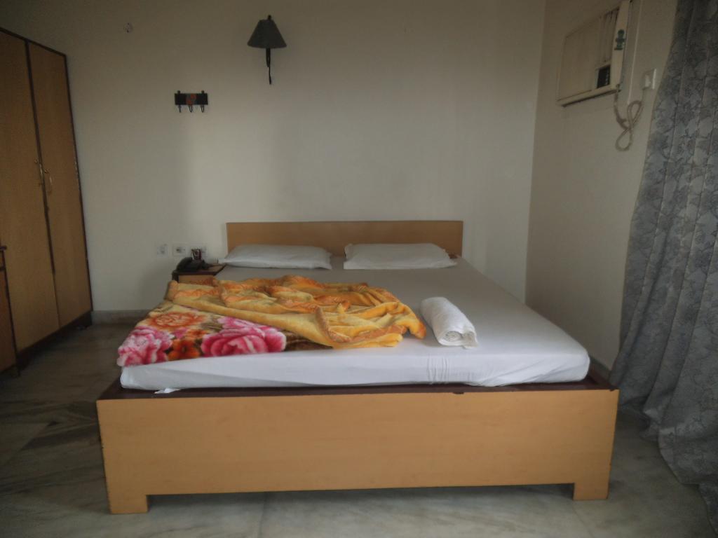 Hôtel City Centre à Agartala Chambre photo