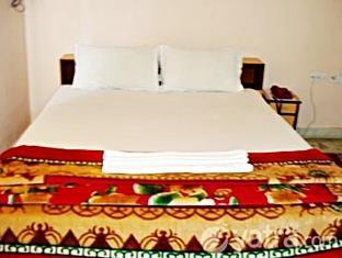 Hôtel City Centre à Agartala Extérieur photo